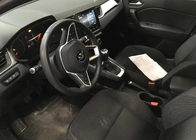 Renault Captur cena 48498 przebieg: 73225, rok produkcji 2020 z Brodnica małe 29